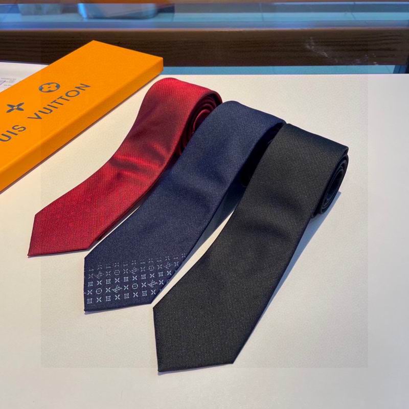 LV Tie hm02
